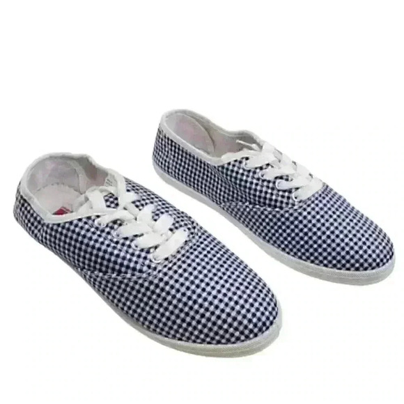 American Sweetheart Shoes - American Sweetheart Lace Up Women's Sneaker Sz 6